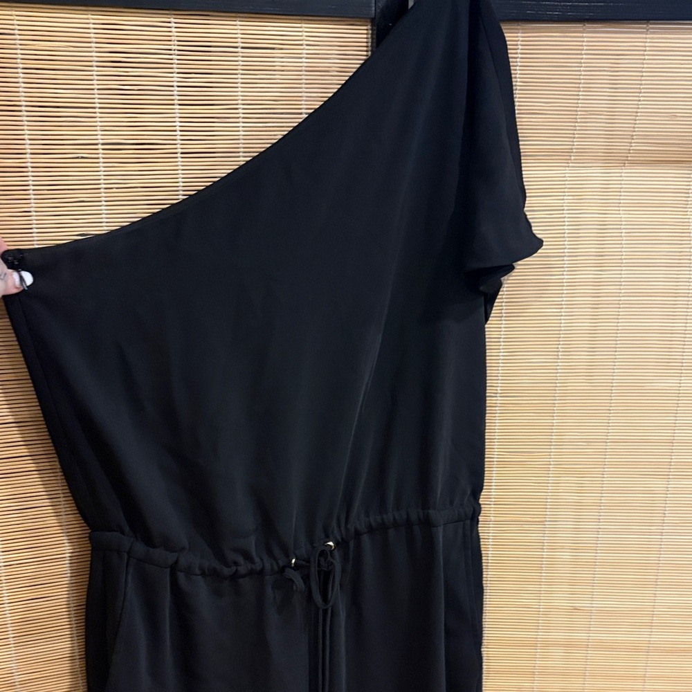 Elegant Black Off-Shoulder Jumpsuit